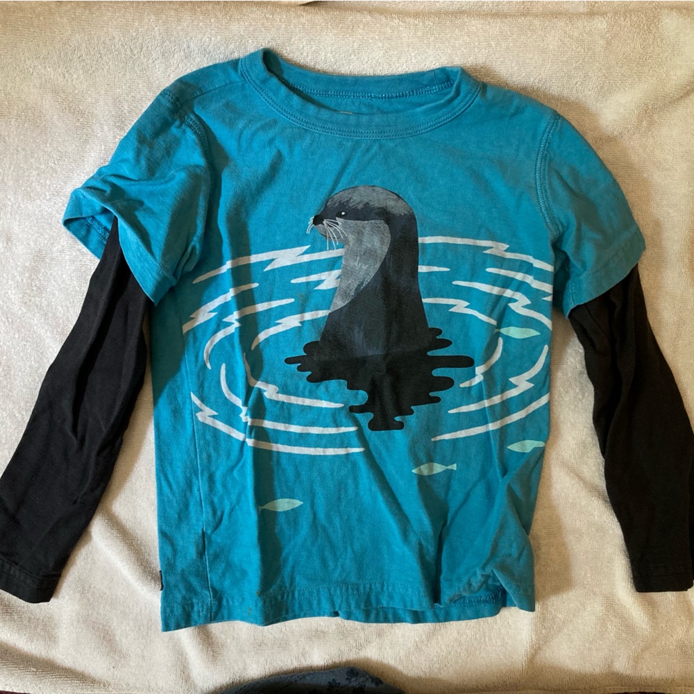 Tea Collection Boys Blue Otter Kids Long Sleeve Shirt size 5